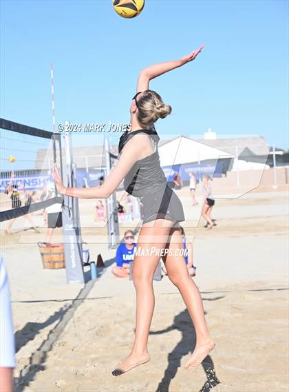 Thumbnail 3 in O'Connor vs. Queen Creek (AIA DI Pairs Semifinal) photogallery.