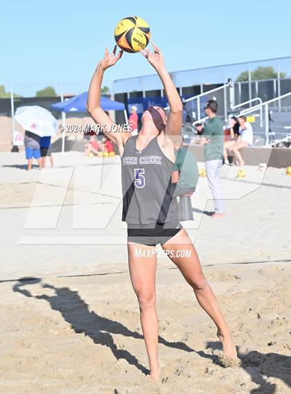 Thumbnail 2 in O'Connor vs. Queen Creek (AIA DI Pairs Semifinal) photogallery.