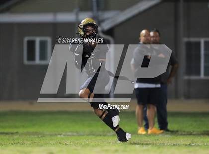 Thumbnail 2 in Coachella Valley vs Franklin photogallery.