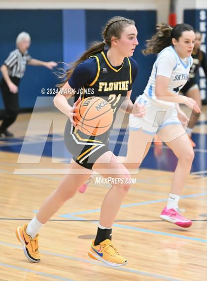 Thumbnail 1 in Deer Valley vs. Flowing Wells (AIA 4A Round 1 Playoff) photogallery.