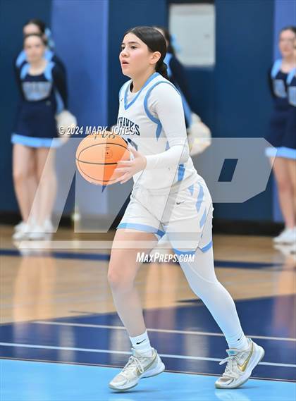 Thumbnail 1 in Deer Valley vs. Flowing Wells (AIA 4A Round 1 Playoff) photogallery.