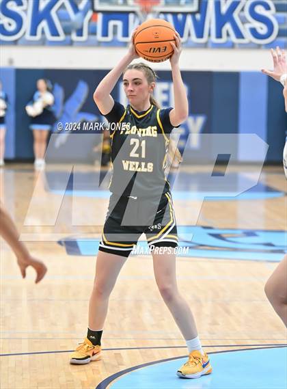 Thumbnail 1 in Deer Valley vs. Flowing Wells (AIA 4A Round 1 Playoff) photogallery.