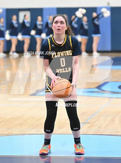 Thumbnail 2 in Deer Valley vs. Flowing Wells (AIA 4A Round 1 Playoff) photogallery.