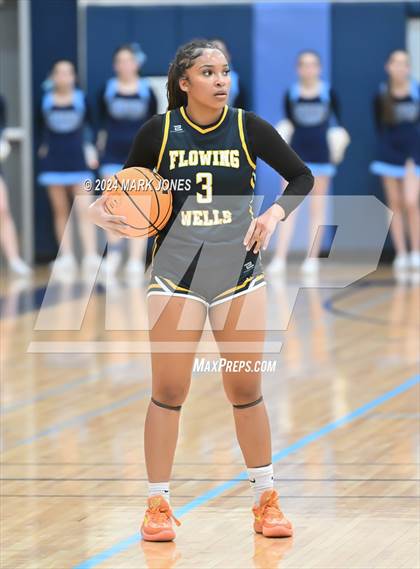 Thumbnail 1 in Deer Valley vs. Flowing Wells (AIA 4A Round 1 Playoff) photogallery.