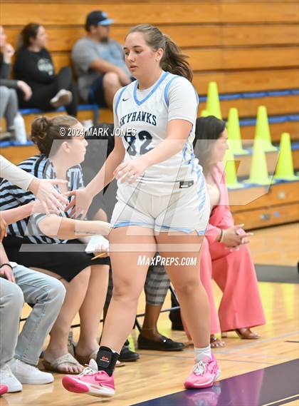 Thumbnail 2 in Deer Valley vs. Flowing Wells (AIA 4A Round 1 Playoff) photogallery.