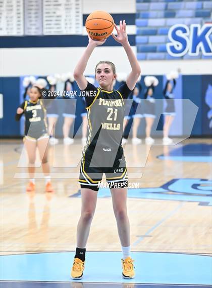 Thumbnail 3 in Deer Valley vs. Flowing Wells (AIA 4A Round 1 Playoff) photogallery.