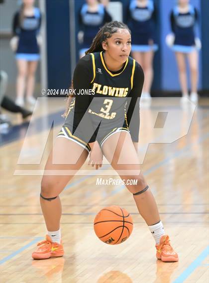 Thumbnail 1 in Deer Valley vs. Flowing Wells (AIA 4A Round 1 Playoff) photogallery.