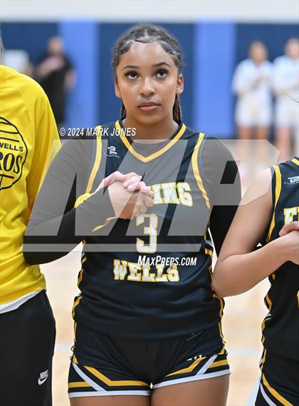 Thumbnail 2 in Deer Valley vs. Flowing Wells (AIA 4A Round 1 Playoff) photogallery.