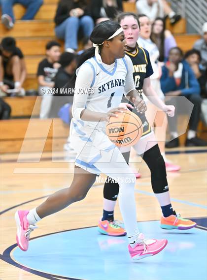 Thumbnail 1 in Deer Valley vs. Flowing Wells (AIA 4A Round 1 Playoff) photogallery.