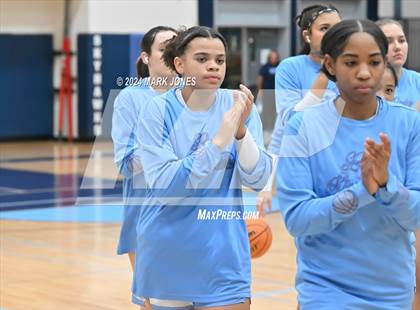 Thumbnail 1 in Deer Valley vs. Flowing Wells (AIA 4A Round 1 Playoff) photogallery.