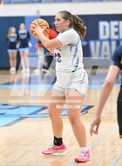 Thumbnail 1 in Deer Valley vs. Flowing Wells (AIA 4A Round 1 Playoff) photogallery.