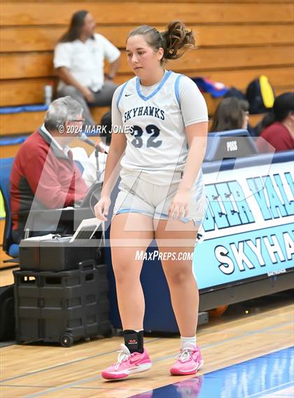 Thumbnail 1 in Deer Valley vs. Flowing Wells (AIA 4A Round 1 Playoff) photogallery.