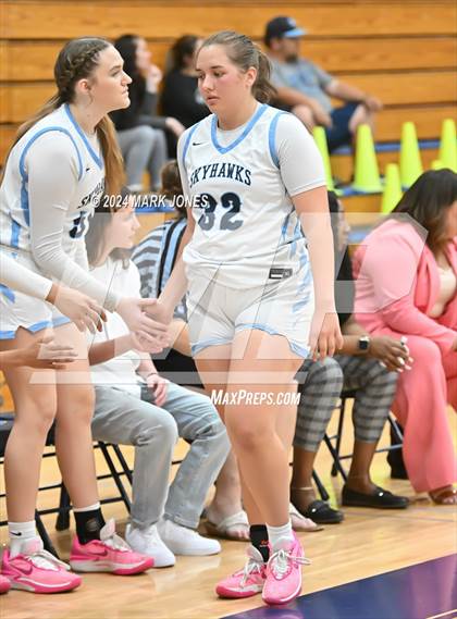 Thumbnail 3 in Deer Valley vs. Flowing Wells (AIA 4A Round 1 Playoff) photogallery.