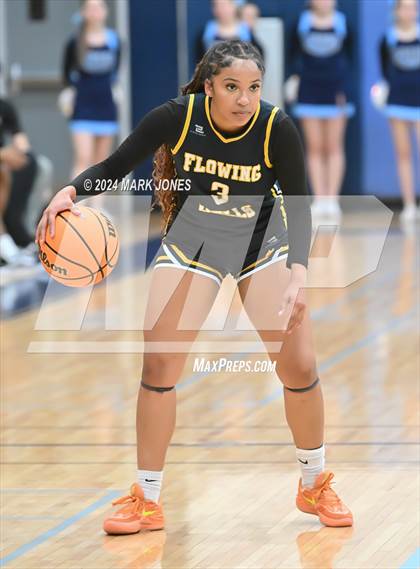 Thumbnail 3 in Deer Valley vs. Flowing Wells (AIA 4A Round 1 Playoff) photogallery.