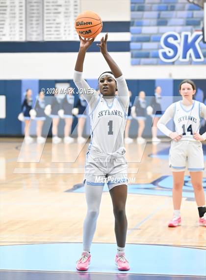Thumbnail 3 in Deer Valley vs. Flowing Wells (AIA 4A Round 1 Playoff) photogallery.