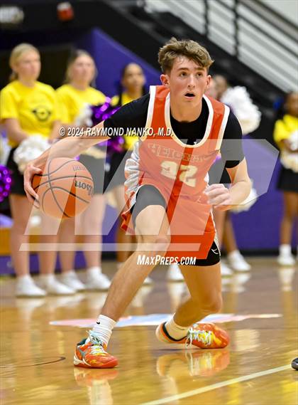 Thumbnail 2 in Hamilton Heights @ Muncie Central (Fieldhouse Classic) photogallery.