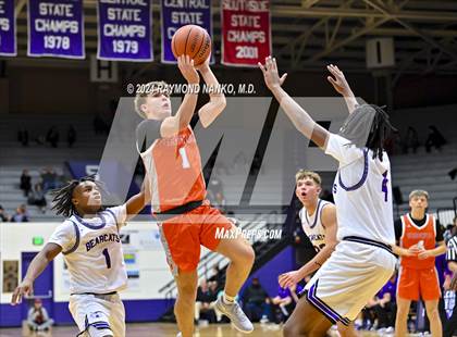 Thumbnail 3 in Hamilton Heights @ Muncie Central (Fieldhouse Classic) photogallery.