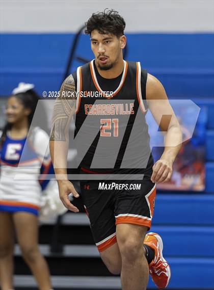 Thumbnail 1 in Edwardsville vs East St. Louis photogallery.