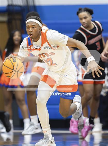 Thumbnail 2 in Edwardsville vs East St. Louis photogallery.