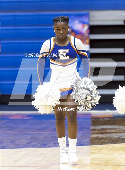 Thumbnail 3 in Edwardsville vs East St. Louis photogallery.