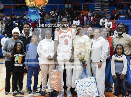 Thumbnail 1 in Edwardsville vs East St. Louis photogallery.
