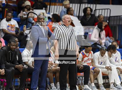 Thumbnail 2 in Edwardsville vs East St. Louis photogallery.