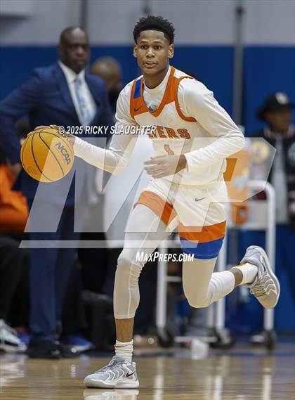 Thumbnail 3 in Edwardsville vs East St. Louis photogallery.