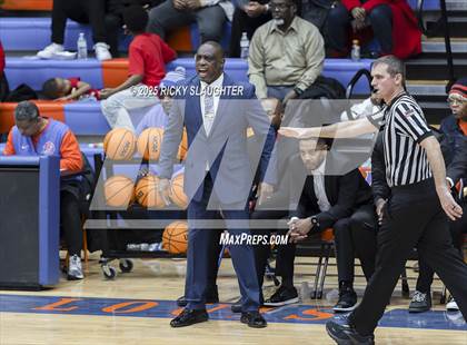 Thumbnail 3 in Edwardsville vs East St. Louis photogallery.