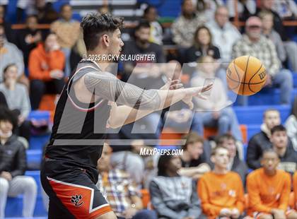 Thumbnail 3 in Edwardsville vs East St. Louis photogallery.