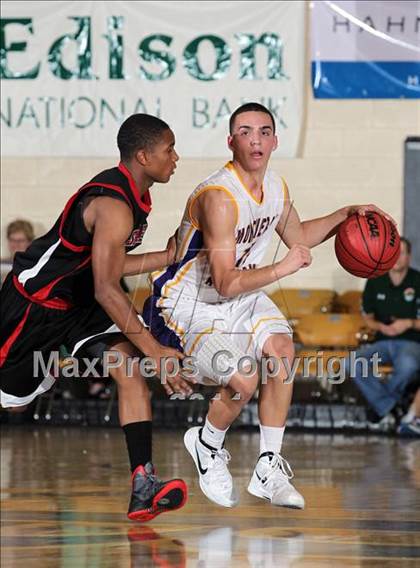 Thumbnail 2 in Salesian vs. Montverde Academy (City of Palms Classic) photogallery.