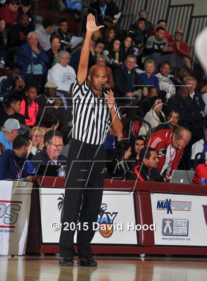 Thumbnail 1 in Jonesboro vs. Bishop Gorman (MaxPreps Holiday Classic) photogallery.