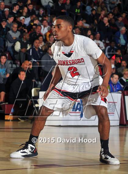 Thumbnail 2 in Jonesboro vs. Bishop Gorman (MaxPreps Holiday Classic) photogallery.
