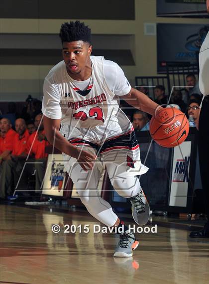 Thumbnail 1 in Jonesboro vs. Bishop Gorman (MaxPreps Holiday Classic) photogallery.