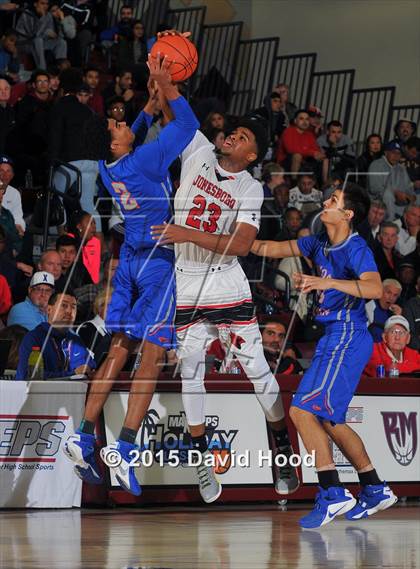 Thumbnail 2 in Jonesboro vs. Bishop Gorman (MaxPreps Holiday Classic) photogallery.