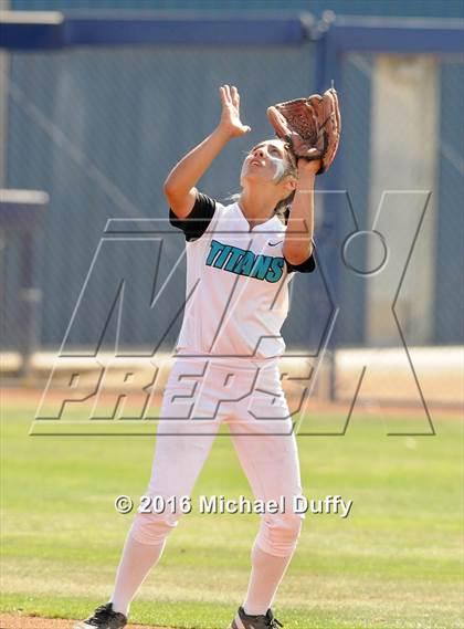 Thumbnail 3 in Orange Cove vs. Parlier (CIF Central Section Division VI Final) photogallery.