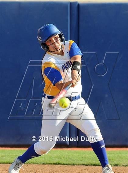 Thumbnail 3 in Orange Cove vs. Parlier (CIF Central Section Division VI Final) photogallery.