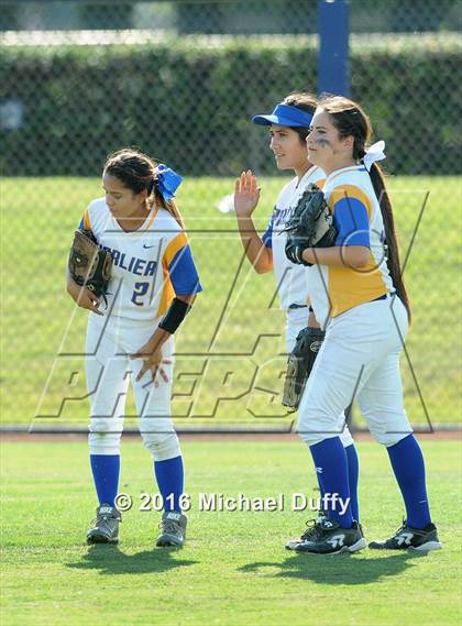 Thumbnail 1 in Orange Cove vs. Parlier (CIF Central Section Division VI Final) photogallery.