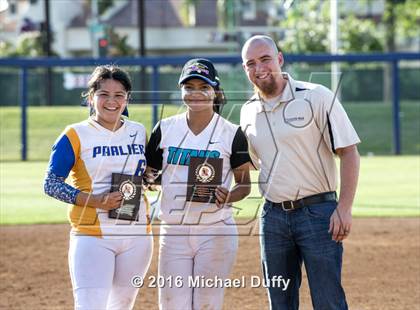 Thumbnail 2 in Orange Cove vs. Parlier (CIF Central Section Division VI Final) photogallery.
