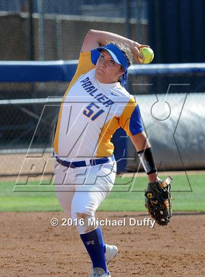 Thumbnail 2 in Orange Cove vs. Parlier (CIF Central Section Division VI Final) photogallery.