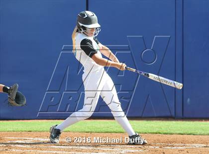 Thumbnail 1 in Orange Cove vs. Parlier (CIF Central Section Division VI Final) photogallery.