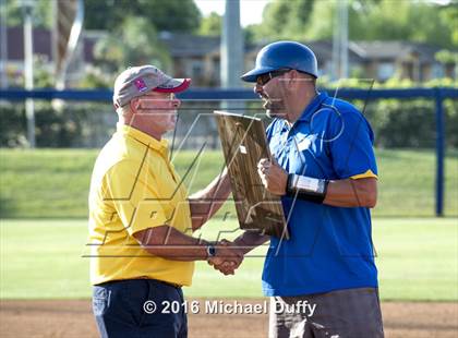 Thumbnail 3 in Orange Cove vs. Parlier (CIF Central Section Division VI Final) photogallery.