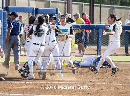 Thumbnail 2 in Orange Cove vs. Parlier (CIF Central Section Division VI Final) photogallery.