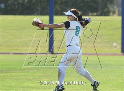 Thumbnail 2 in Orange Cove vs. Parlier (CIF Central Section Division VI Final) photogallery.