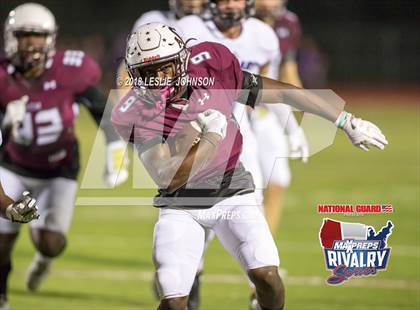 Thumbnail 1 in College Station @ A&M Consolidated (2017 MaxPreps Rivalry Series) photogallery.