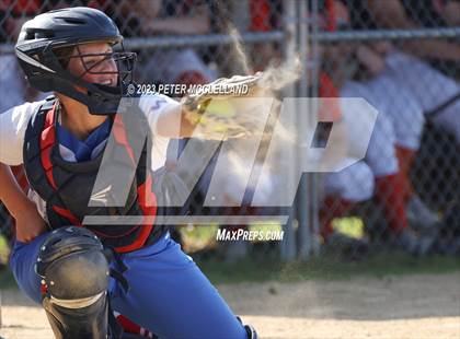 Thumbnail 2 in Keene vs Winnacunnet (NHIAA Division I Round 1) photogallery.