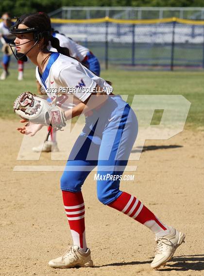 Thumbnail 3 in Keene vs Winnacunnet (NHIAA Division I Round 1) photogallery.
