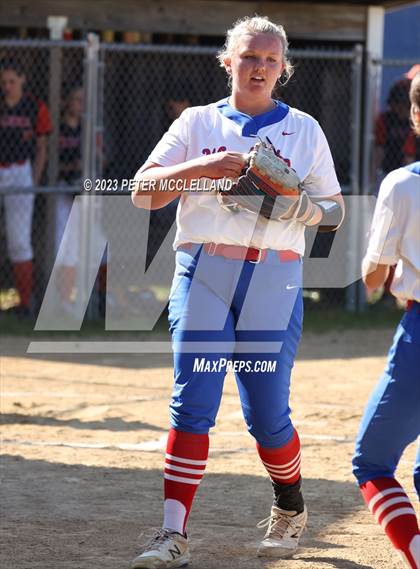 Thumbnail 3 in Keene vs Winnacunnet (NHIAA Division I Round 1) photogallery.