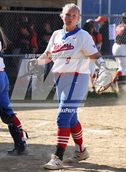Thumbnail 1 in Keene vs Winnacunnet (NHIAA Division I Round 1) photogallery.