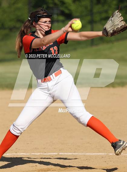 Thumbnail 2 in Keene vs Winnacunnet (NHIAA Division I Round 1) photogallery.