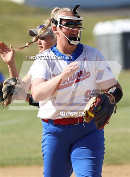 Thumbnail 2 in Keene vs Winnacunnet (NHIAA Division I Round 1) photogallery.